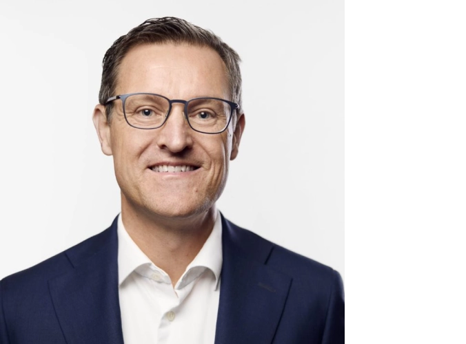 Karsten Munk Knudsen, member of board of directors.